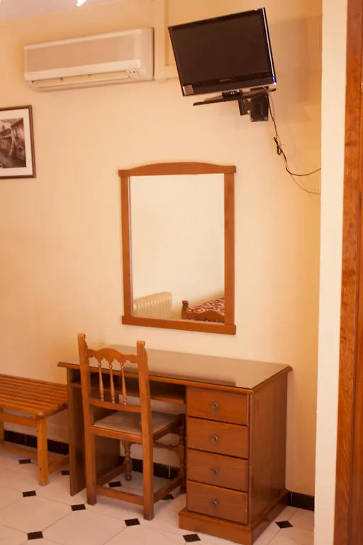 **  Hotel Santa Fe Santa Fe  Spain